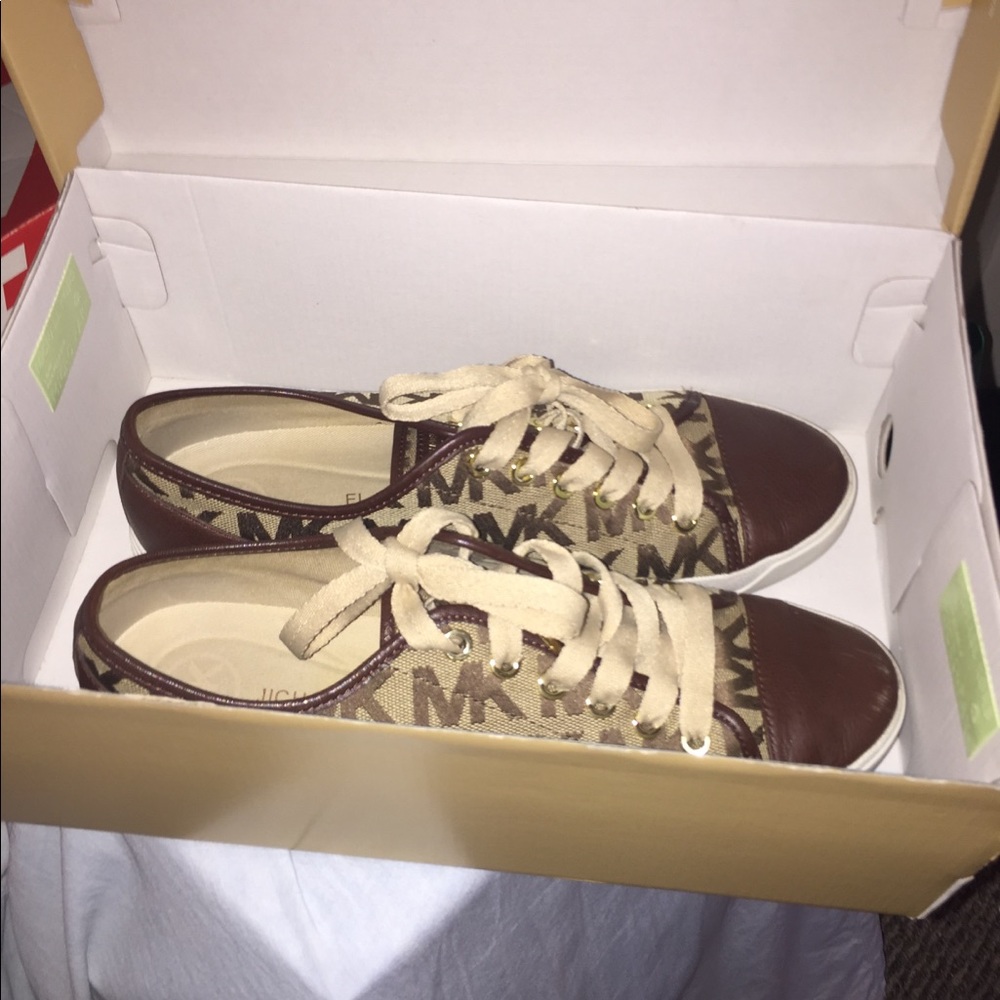 MK Sneakers